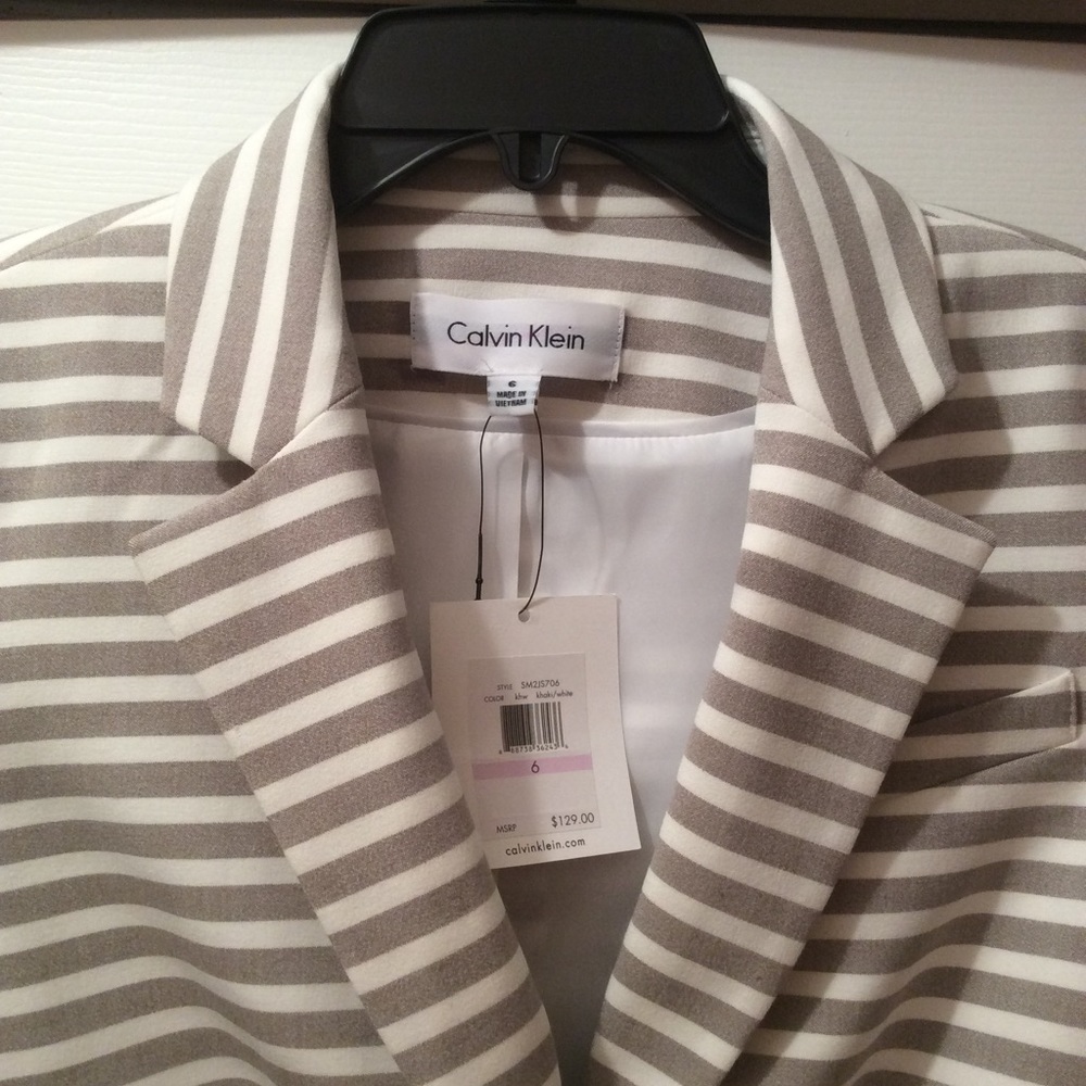Jacket - Picture 2 of 4